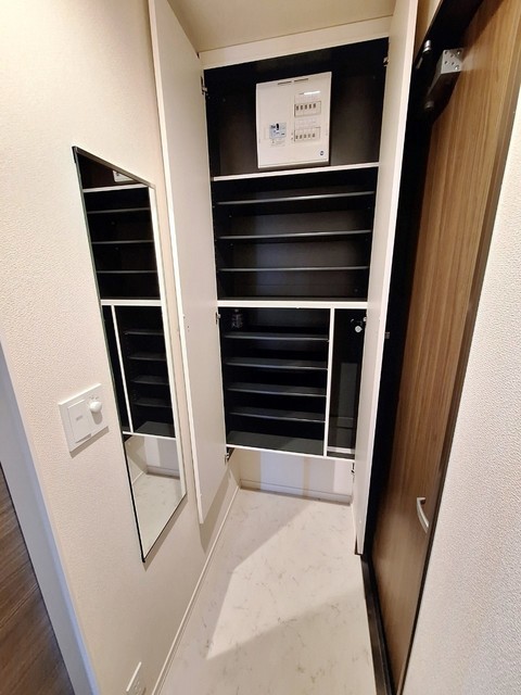 玄関　大型のシューズＢＯＸ