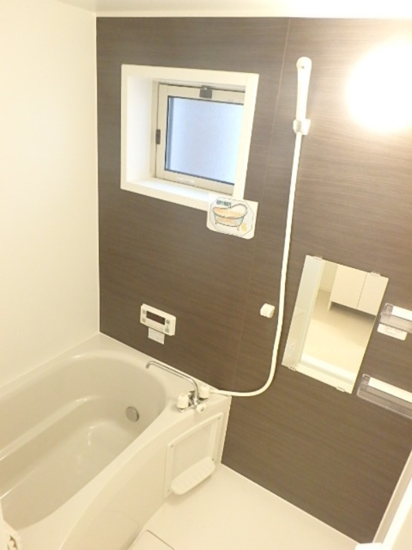 バス・シャワールーム　図面と現状に相違がある場合には現状を優先