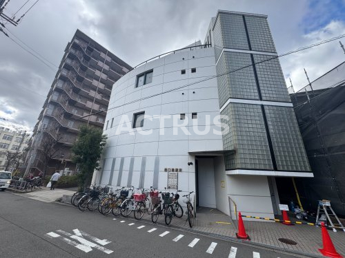 病院　西口診療所（病院）まで666m