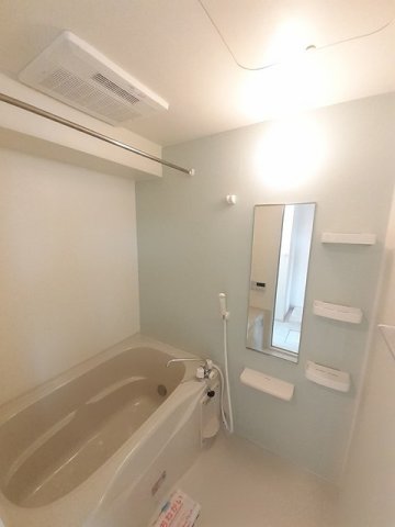 バス・シャワールーム　お風呂です