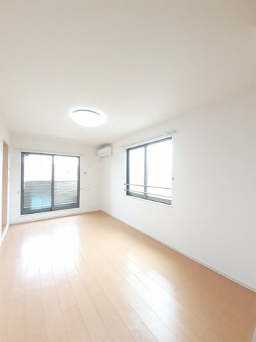 居室・リビング　おしゃれなリビングです