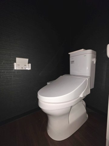 トイレ　同物件内参考画像