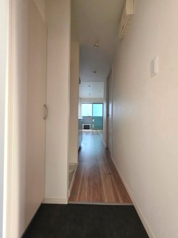 玄関　同物件内参考画像