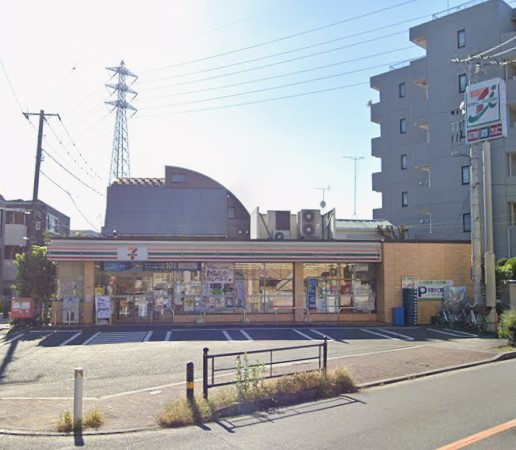 コンビニ　セブンイレブン（コンビニ）まで310m