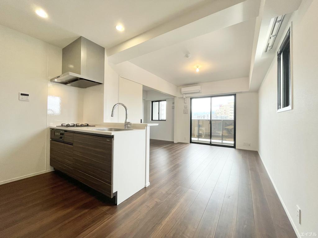 居室・リビング　別号室のお写真になります。