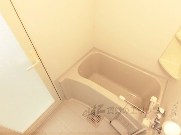 バス・シャワールーム　風呂