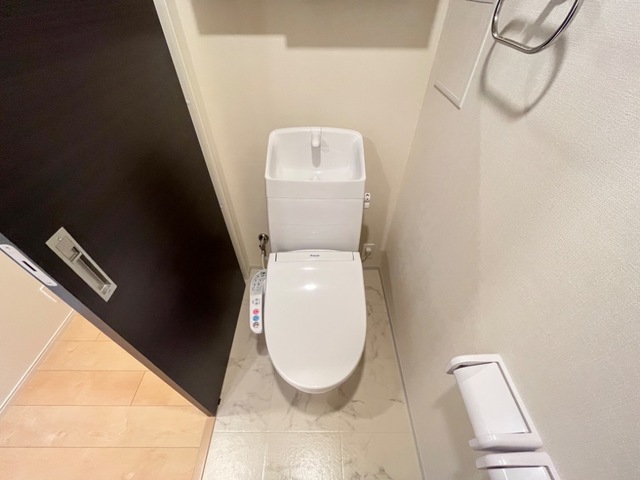 トイレ　シャワー付トイレ