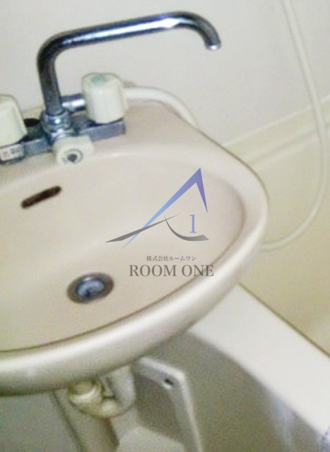 洗面設備　洗面台です。