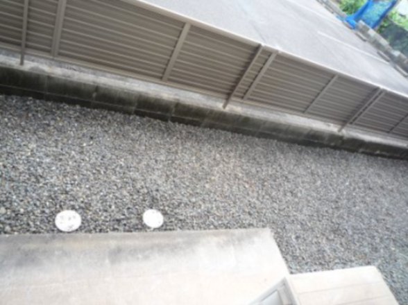 庭　お庭で自由な時間を過ごせます