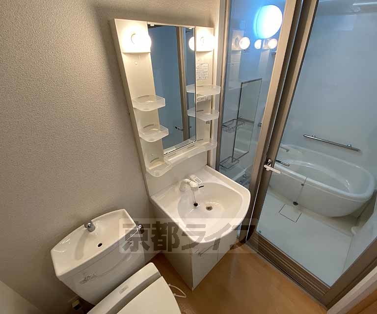 洗面設備　独立洗面台