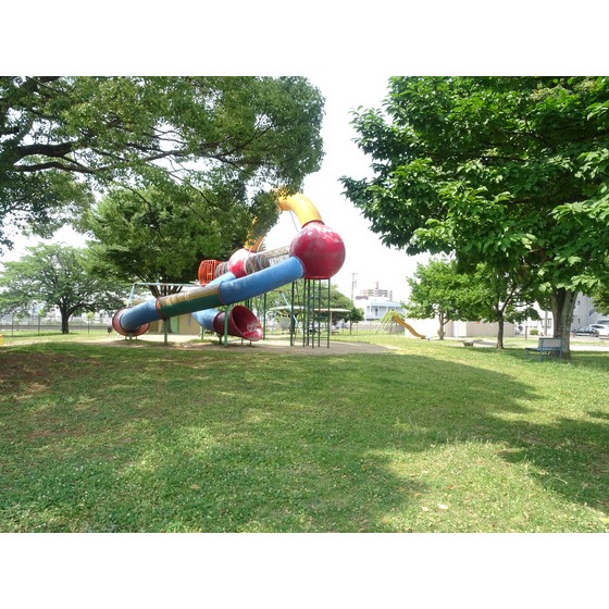 公園　八王寺中央公園（公園）まで202m