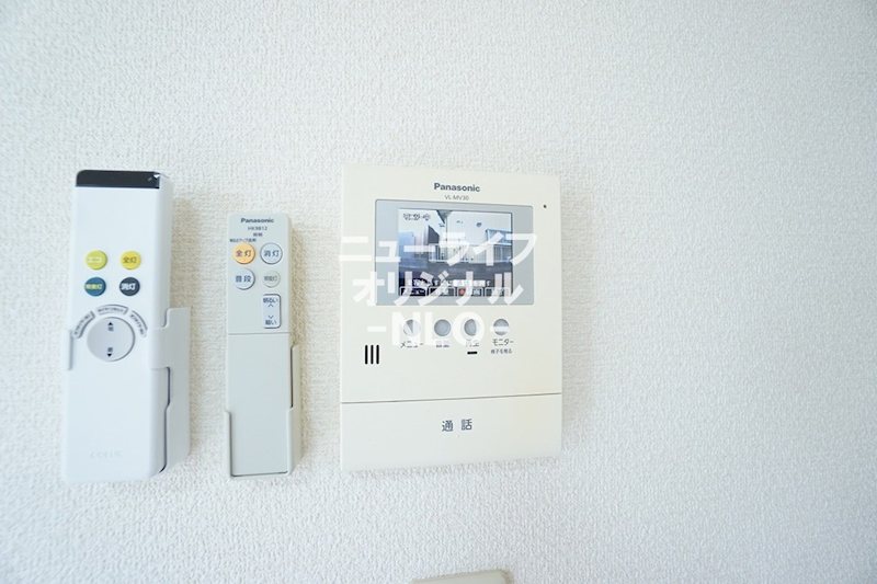 セキュリティ　※同建物他部屋になります。現状優先です。