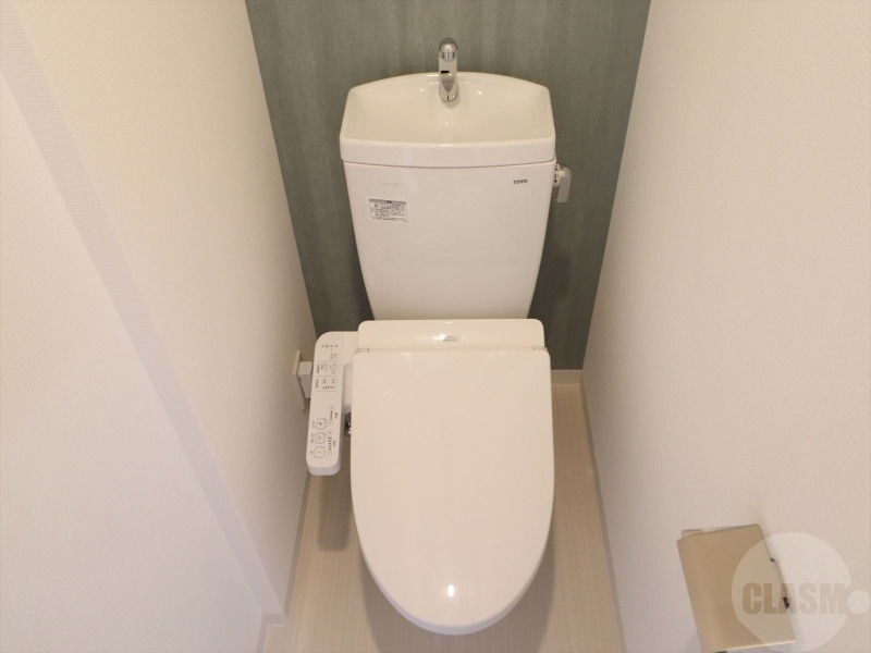 トイレ　温水洗浄便座