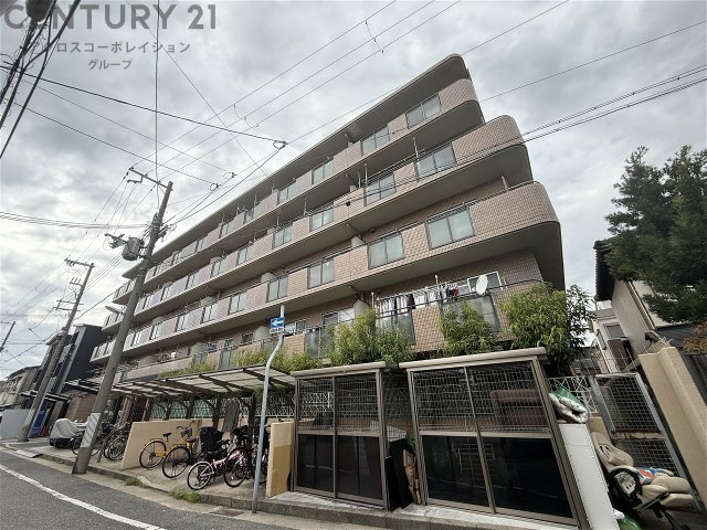 建物外観　オートロック付きで外部からの出入りがなく安心です