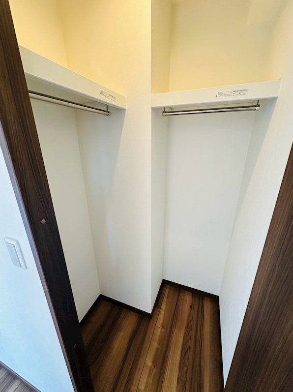 収納　ウォークインクローゼット！収納はしっかりあるのでお洋服が多い