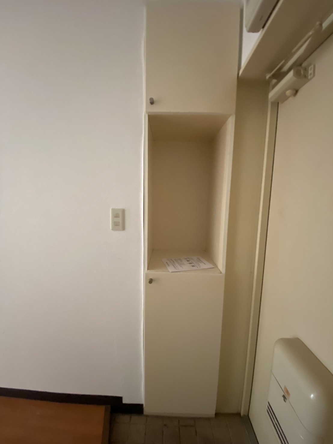 収納　※退去前の為、同タイプ別部屋の写真です