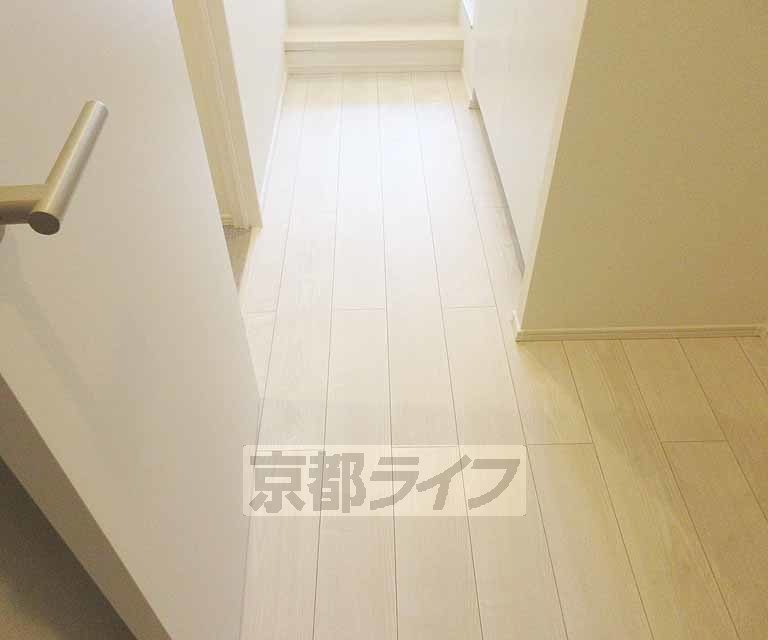 その他部屋・スペース　・ゆったりとした廊下です・