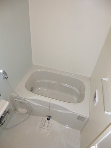 バス・シャワールーム　きれいなお風呂です