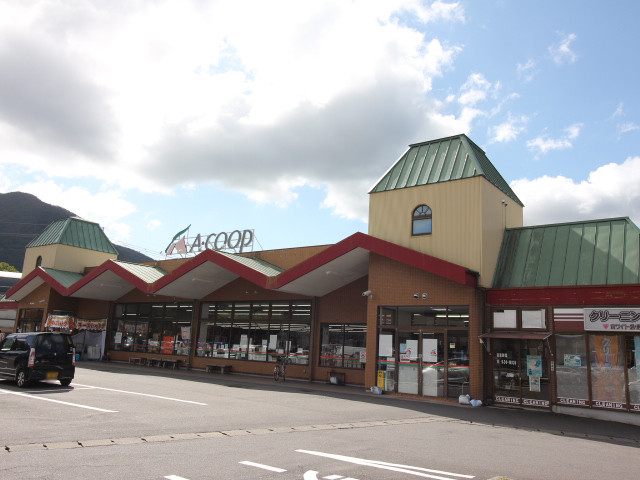 スーパー　Aコープ ゆふいん店（スーパー）まで500m