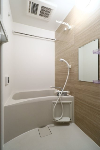 バス・シャワールーム　※写真は同タイプ住戸です