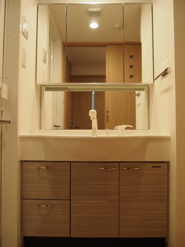 洗面設備　独立洗面台