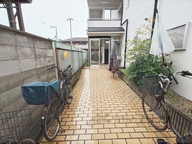 ロビー　ロビー