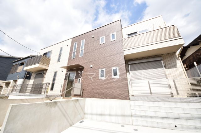 建物外観　戸塚周辺ならアパマンメイトへＬｅｔｓ Ｇｏ ！