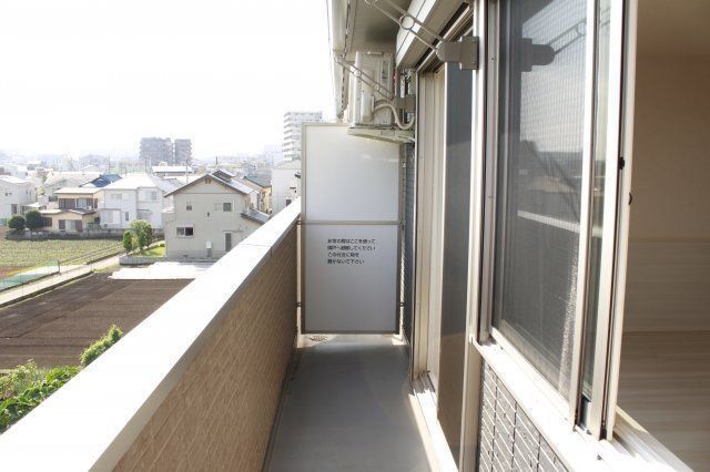 バルコニー　別のお部屋の写真です。