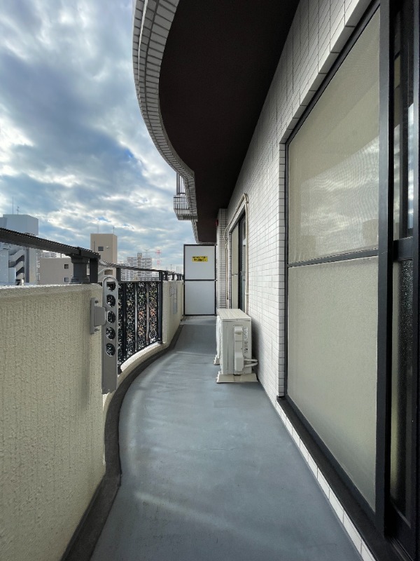 バルコニー　南西向きバルコニー♪