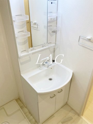 洗面設備　洗面台です。