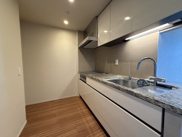 キッチン　＊別部屋参照