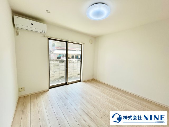 居室・リビング　※写真と現況に相違がある場合は、現況を優先します。