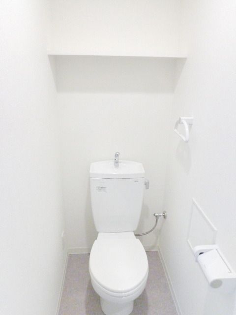 トイレ　トイレ