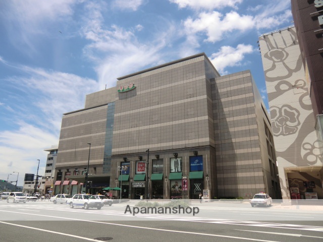 ショッピングセンター　ゆめタウン夢彩都（ショッピングセンター）まで400m