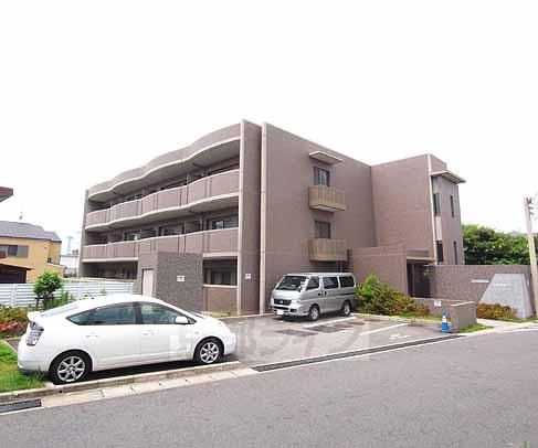 建物外観　ｅｏ光対応済です。