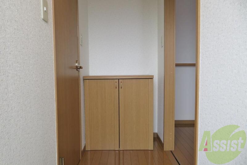 玄関　玄関からの景色はこのような感じになっております。