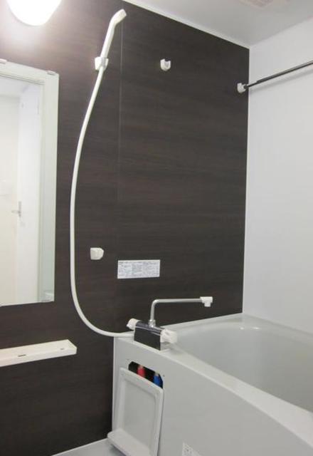 バス・シャワールーム　浴室乾燥機付きバス