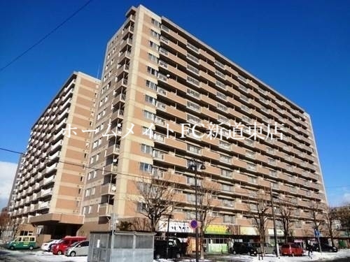 スーパー　まいばすけっと北2条東7丁目店（スーパー）まで288m