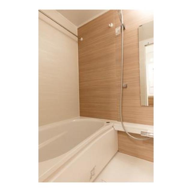 バス・シャワールーム　※写真は同タイプ住戸です。