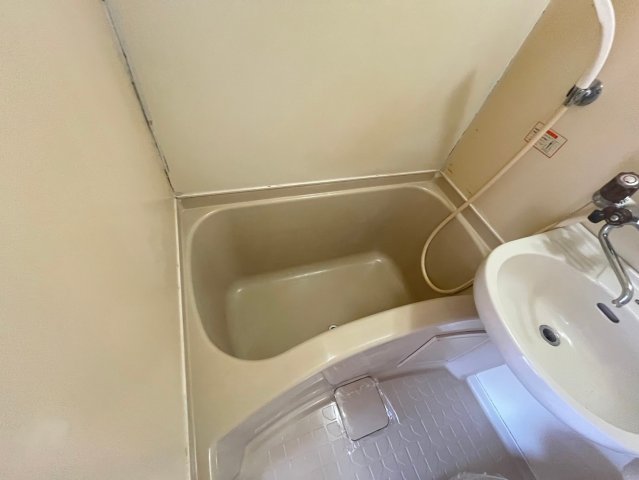 バス・シャワールーム　お風呂です