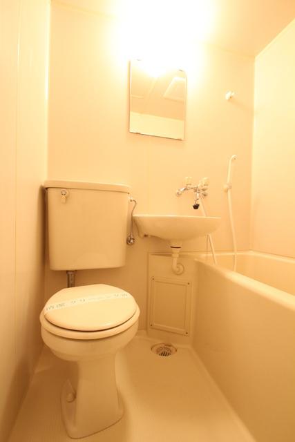 バス・シャワールーム　バス