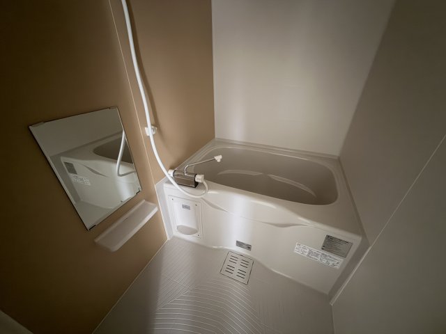 バス・シャワールーム　同物件別号室