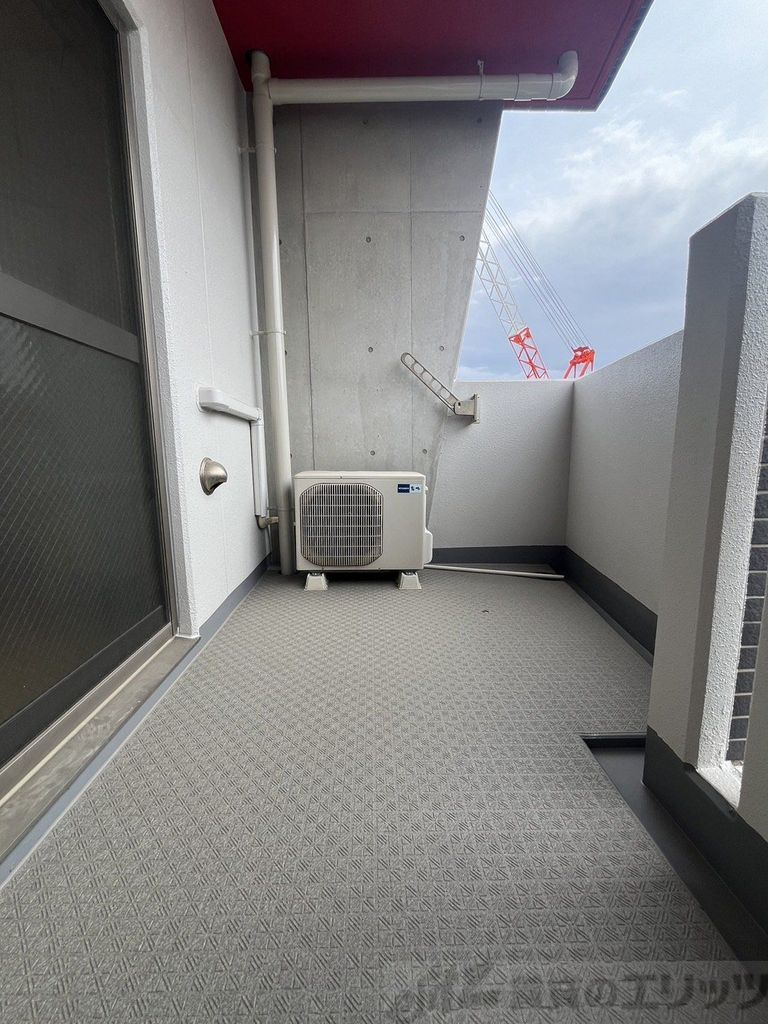 バルコニー　バルコニー