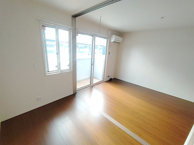 その他部屋・スペース　角度違いの室内