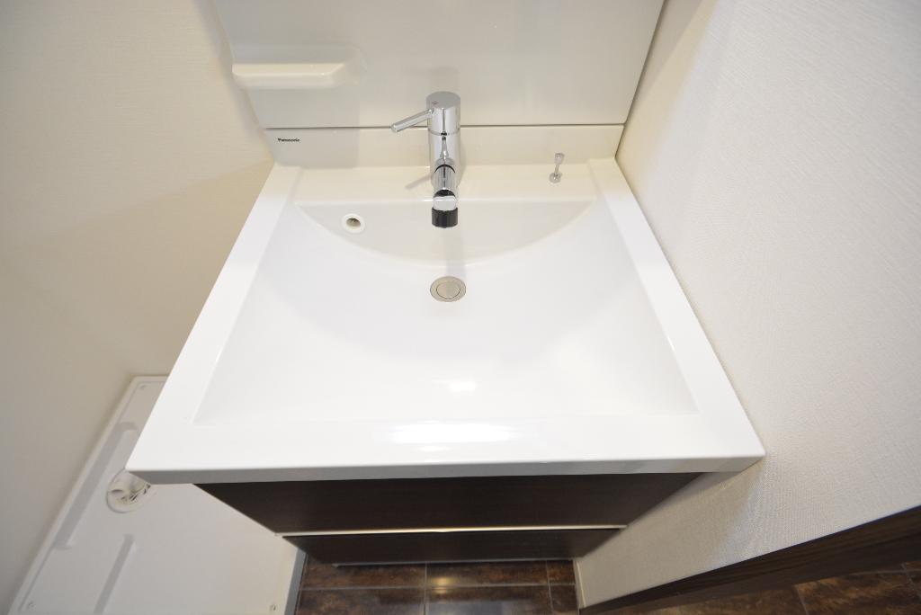 洗面設備　洗髪洗面化粧台