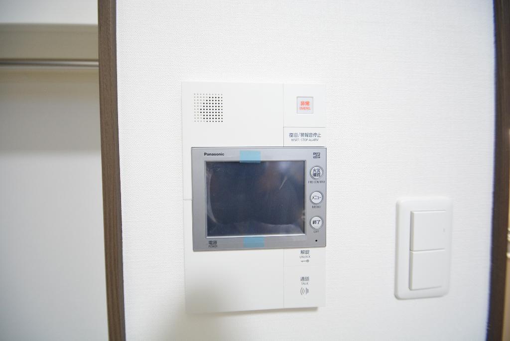 セキュリティ　カメラ付インターホン