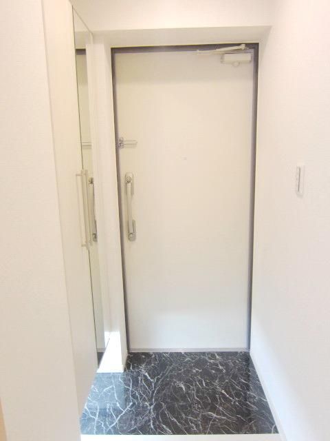 玄関　★お問い合わせはタウンハウジングまで★