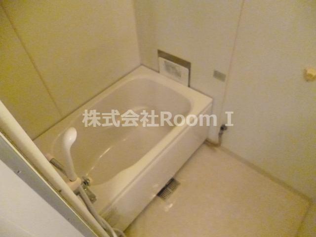 バス・シャワールーム　日々の疲れを癒すお風呂付です