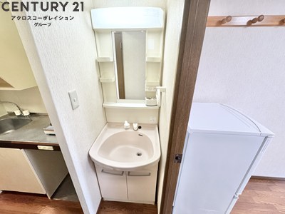 洗面設備　独立洗面化粧台付きでおすすめです！