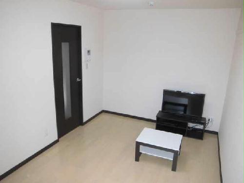 居室・リビング　仕様、設備は現況と異なる場合があります。